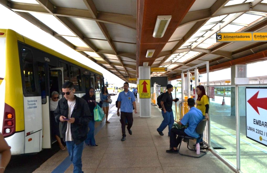 BRT de Santa Maria e Gama organiza filas para embarque prioritário por linha