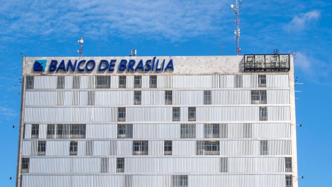 Fachada do Banco Regional de Brasília (BRB) em Brasília