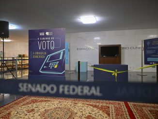 Urna eletrônica usada nas eleições de 2026 para votação de senador
