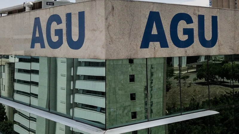Fachada da sede da Advocacia-Geral da União em Brasília. Foto: Rafa Neddermeyer/Agência Brasil