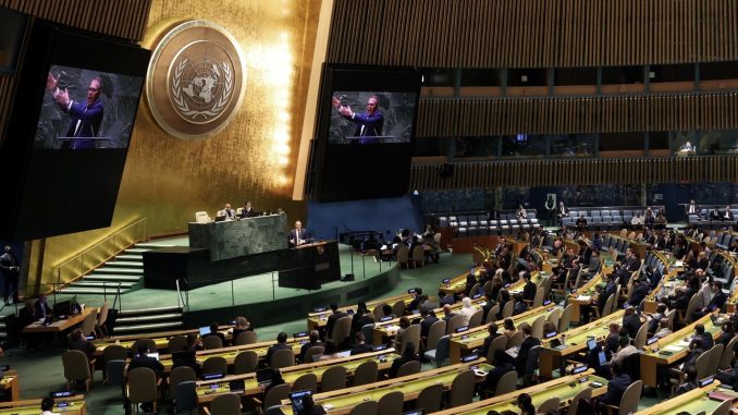 Plenário da Assembleia Geral da ONU durante votação sobre o embargo dos Estados Unidos a Cuba. Foto: Agência Brasil
