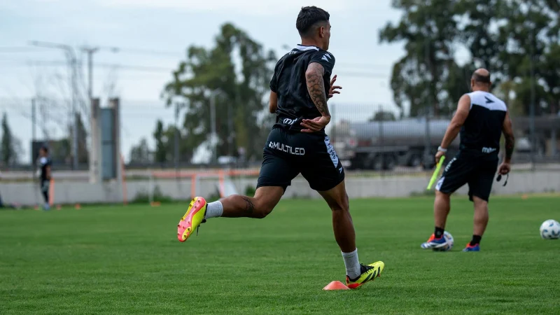 Zagueiro Marcos Rojo, do Estudiantes, durante partida da Libertadores. Foto: Franco Monsalvo (Pexels)