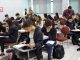 Estudantes universitários em sala de aula durante atividade em instituição de ensino superior. Foto: José Cruz/Agência Brasil
