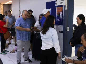 Eleitores em seção de votação em Brasília durante o primeiro turno das eleições de 2026. Foto: Lula Marques/Agência Brasil