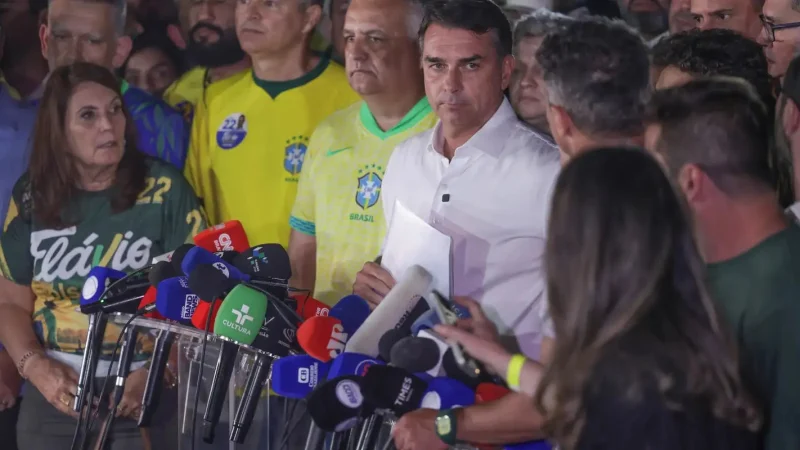 Senador Flávio Bolsonaro em foto recente. Foto: Joédson Alves/Agência Brasil