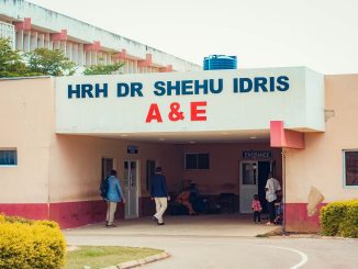 Profissionais de saúde atuam na resposta ao surto de ebola na África. Foto: sirmudi_photography (Pexels)