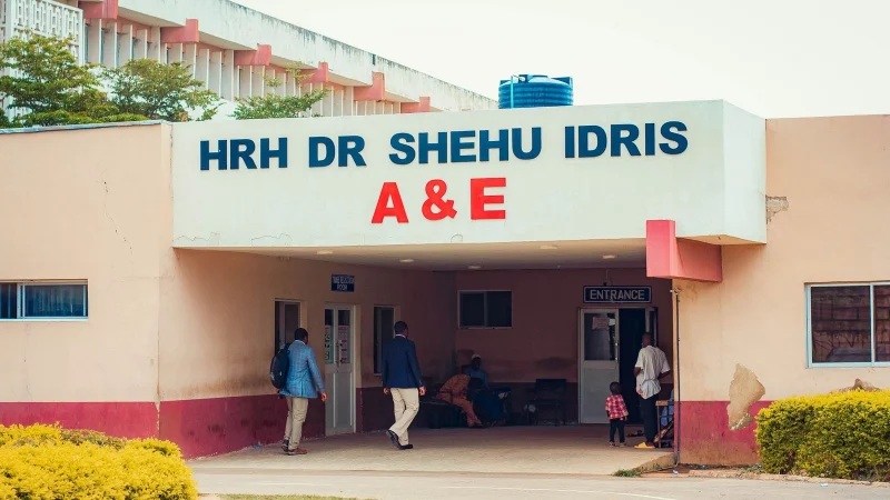 Profissionais de saúde atuam na resposta ao surto de ebola na África. Foto: sirmudi_photography (Pexels)
