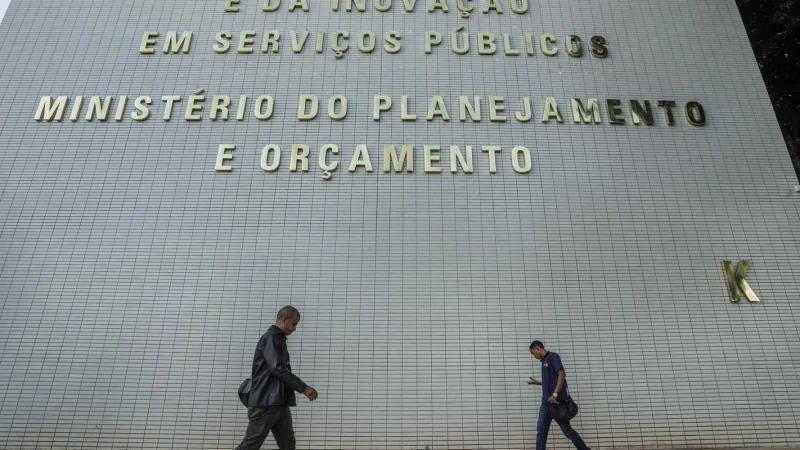 Fachada do prédio do Ministério do Planejamento e Orçamento, na Esplanada dos Ministérios, em Brasília